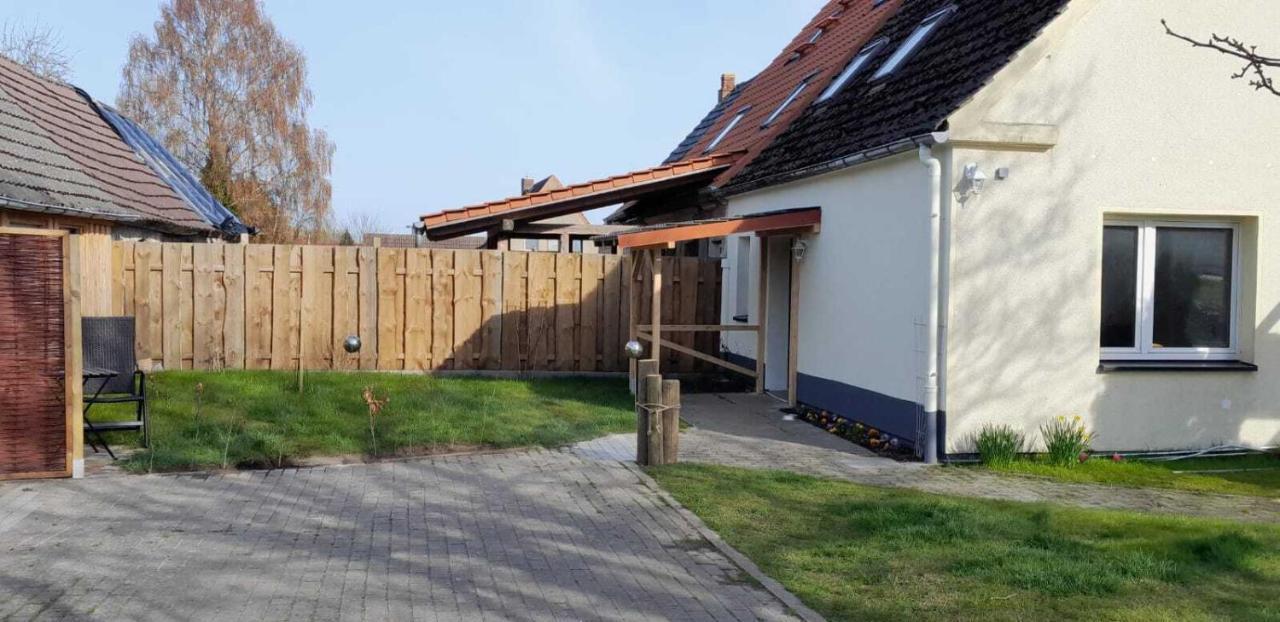 Villa Apfelhof à Grundshagen Extérieur photo